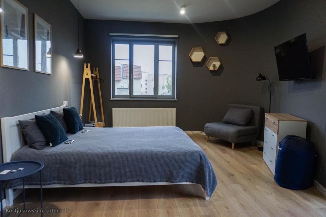 Apart-Hotel Kostjukowski Apartments Nizhynska 17 Lviv Eksteriør billede