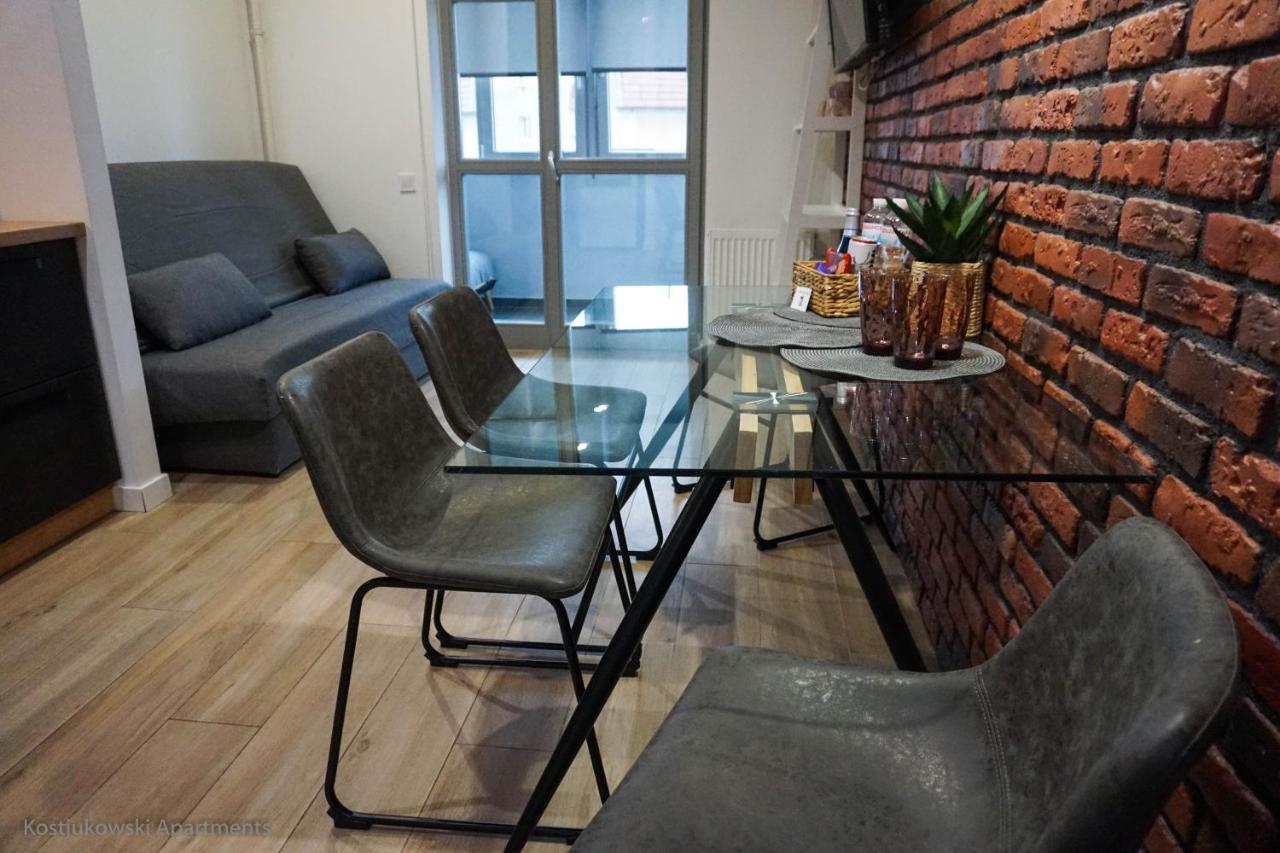 Apart-Hotel Kostjukowski Apartments Nizhynska 17 Lviv Eksteriør billede