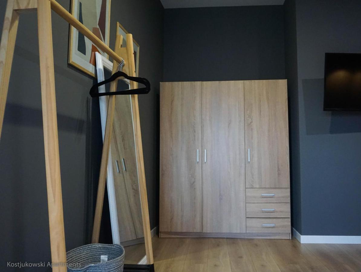 Apart-Hotel Kostjukowski Apartments Nizhynska 17 Lviv Eksteriør billede