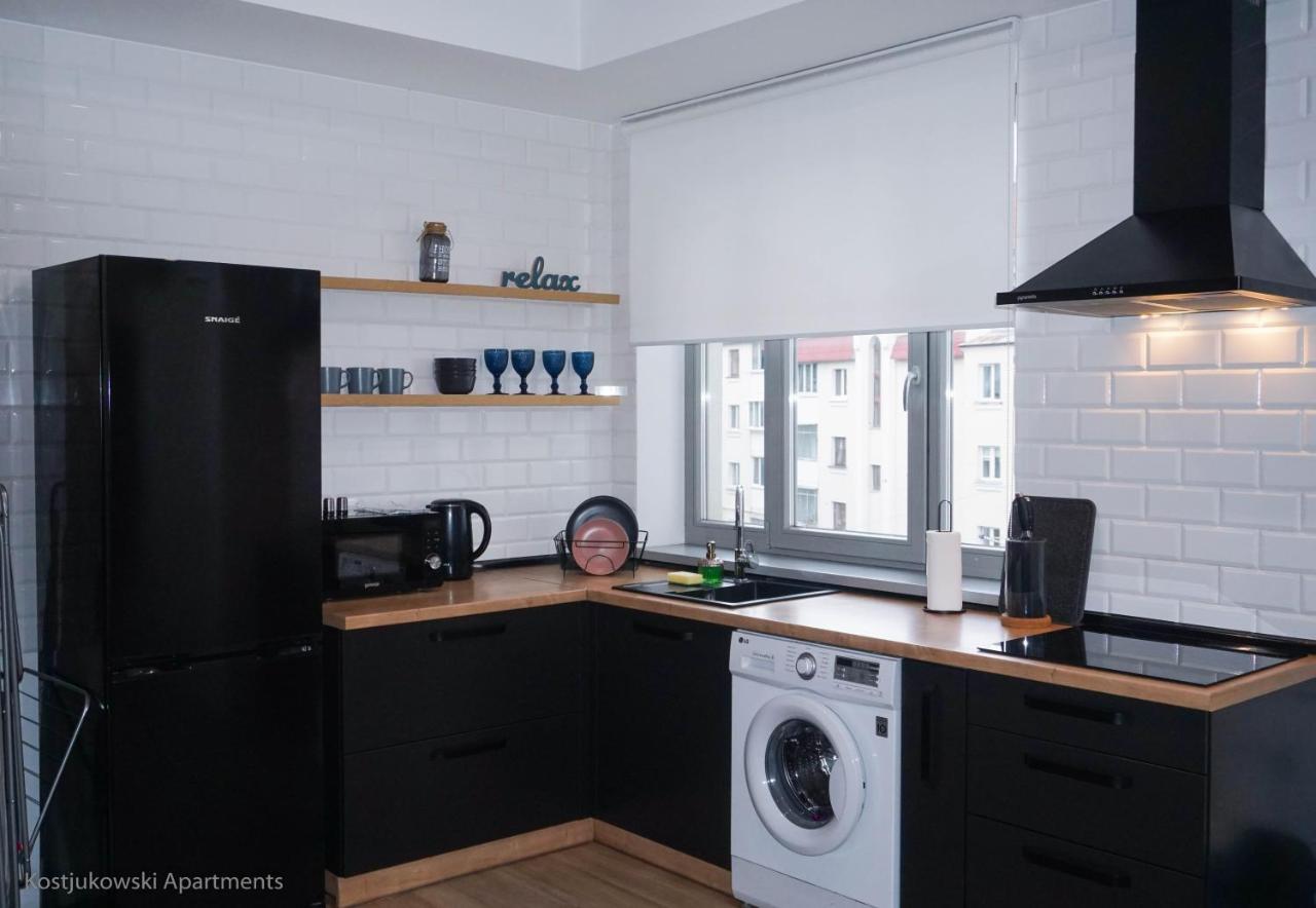 Apart-Hotel Kostjukowski Apartments Nizhynska 17 Lviv Eksteriør billede